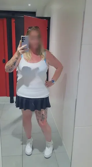 Laura, 39 años