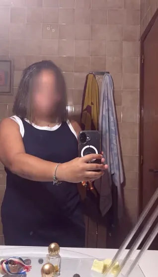 Montserrat, 22 años